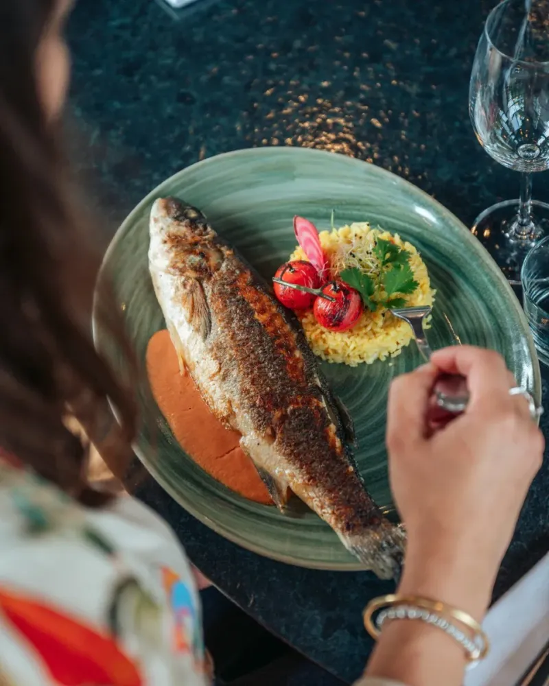 formule-midi-poisson-restaurant-merci-begles